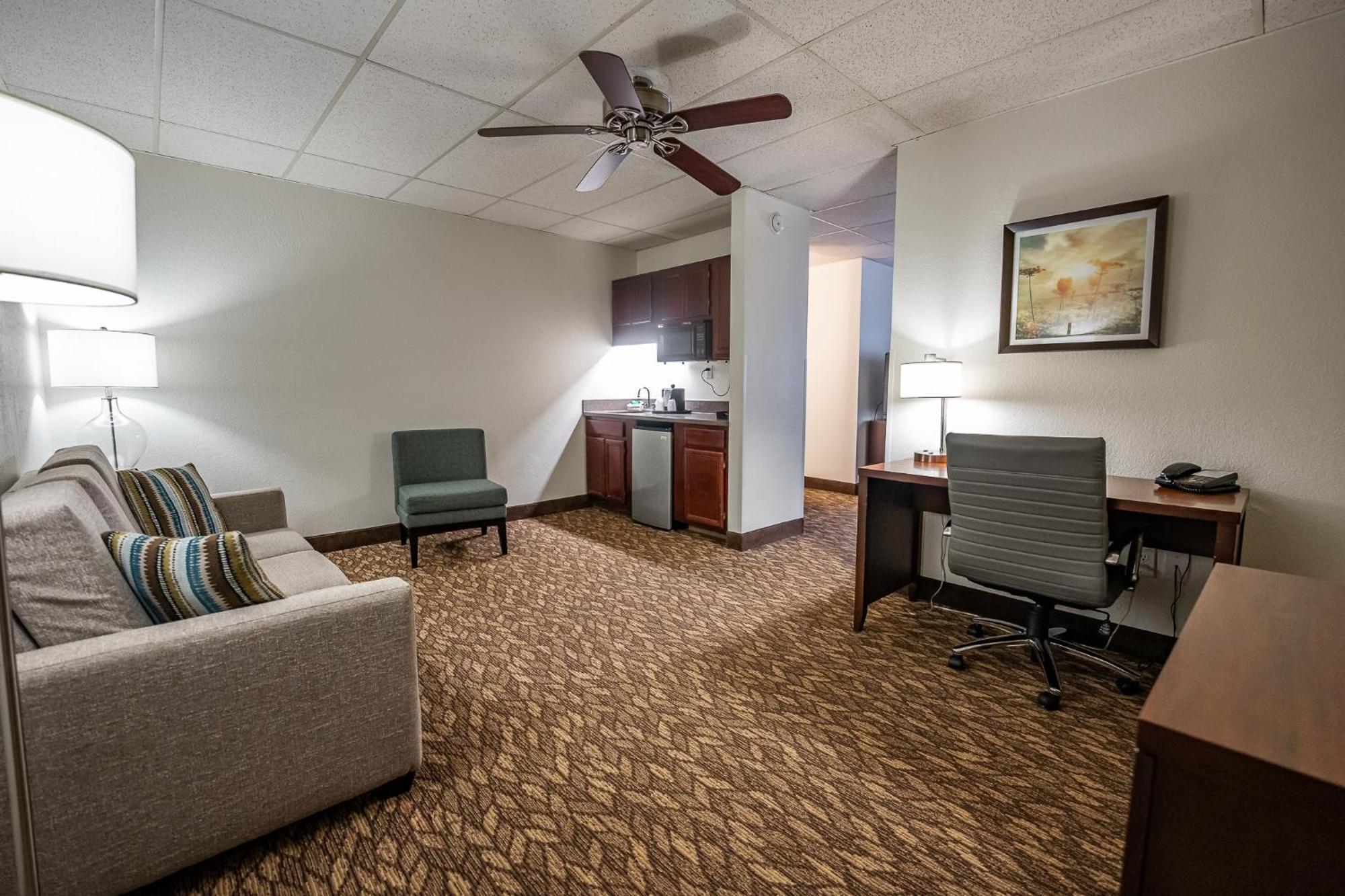 Christopher Inn&Suites Chillicothe Zimmer foto